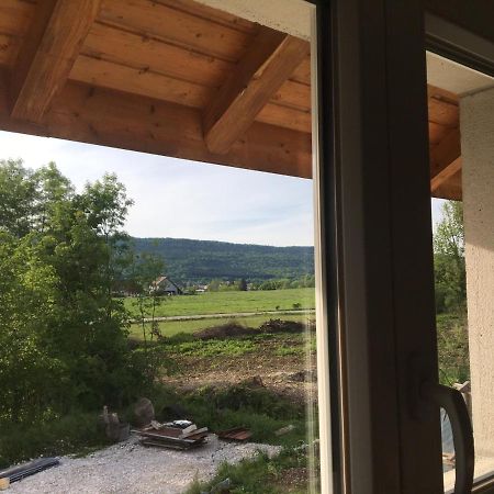 La Chambre Des Bobines Montigny-sur-l'Ain Dış mekan fotoğraf